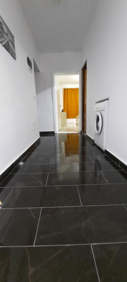 Apartament Clara Permet Apartment Bagian luar foto