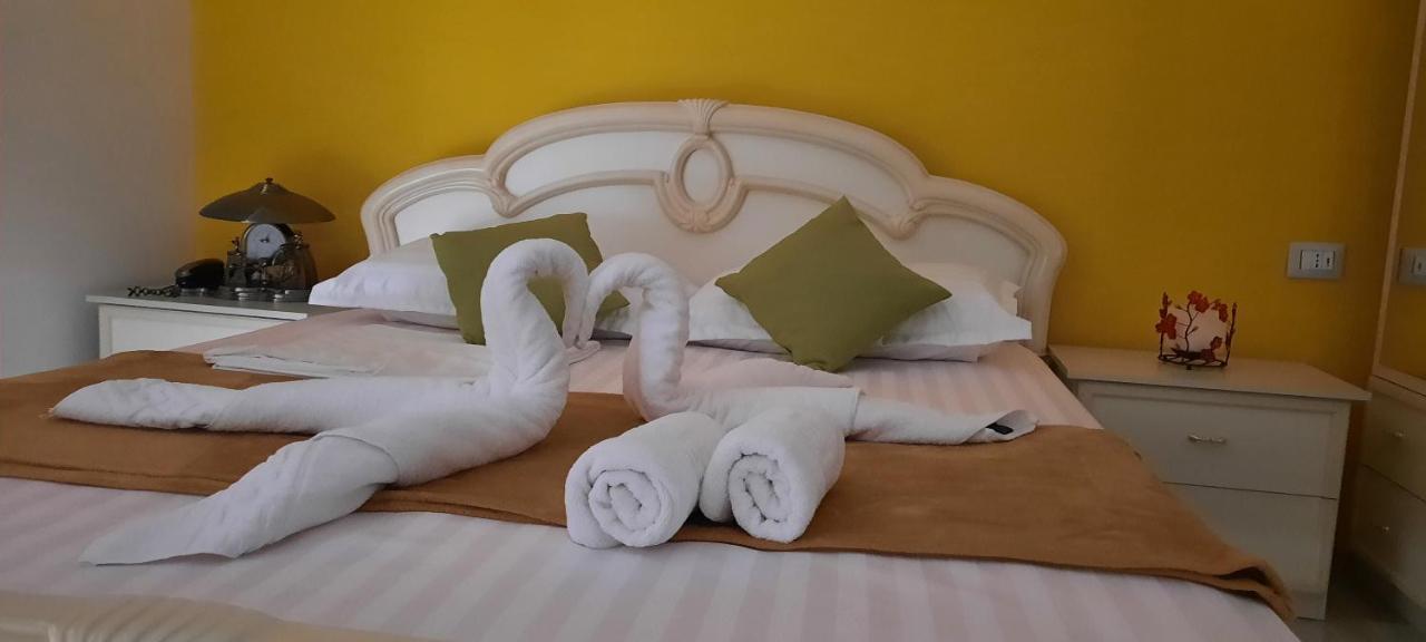 Apartament Clara Permet Apartment Bagian luar foto